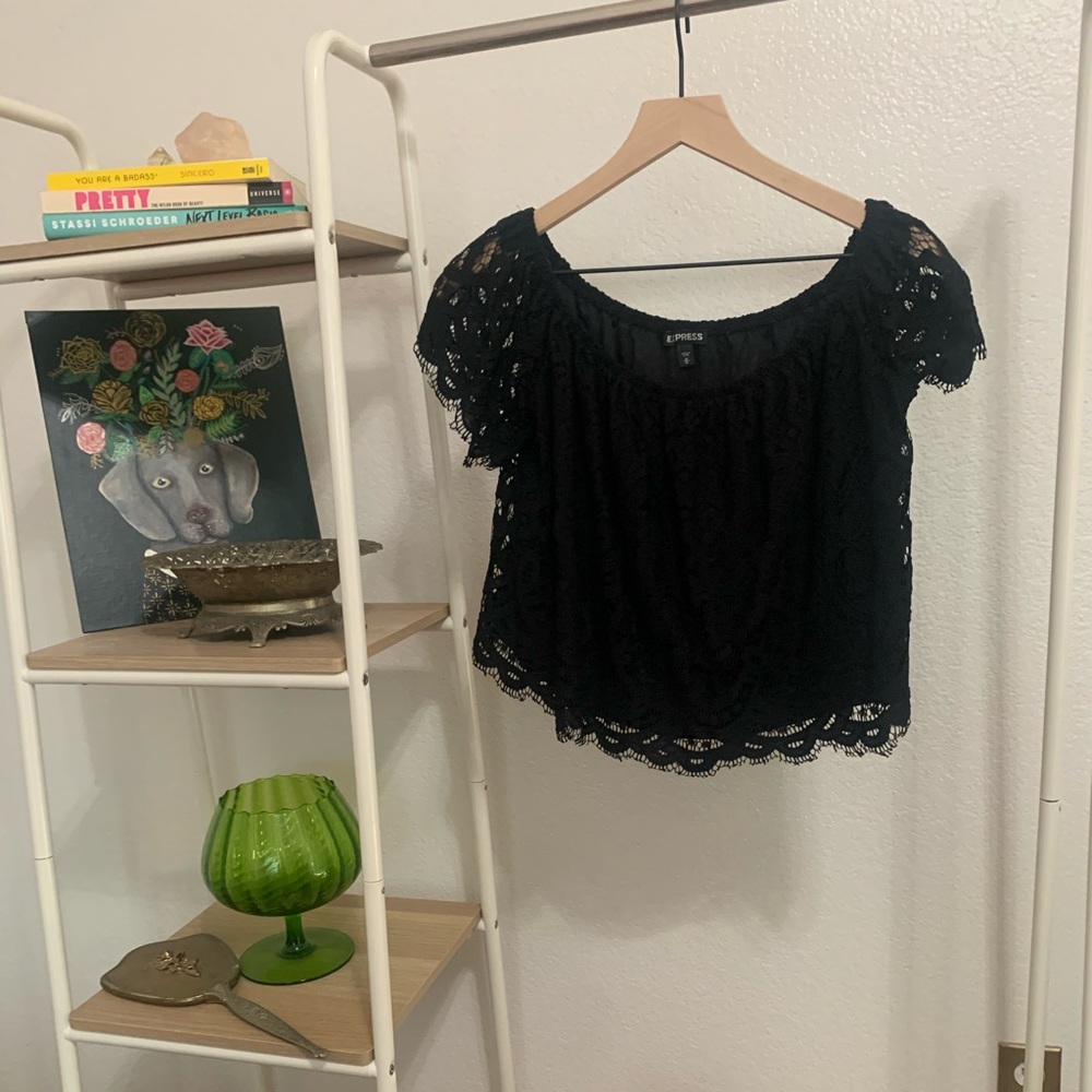 Express Lace top - Picture 2 of 4